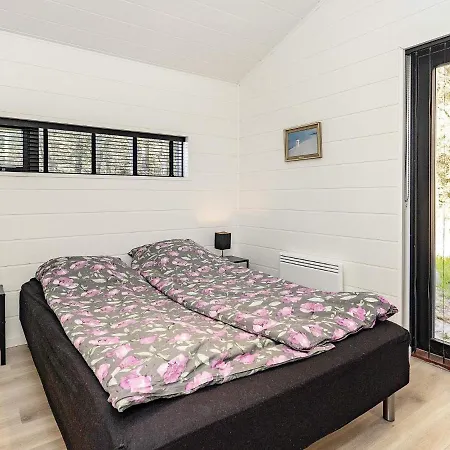 Holiday home Xxxiv *