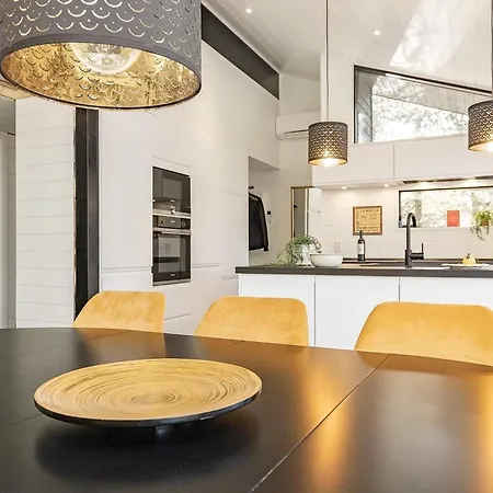 Xxxiv Holiday home *